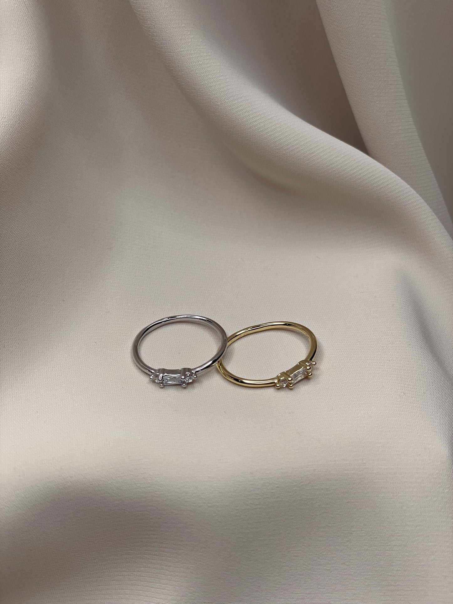 Claire Ring