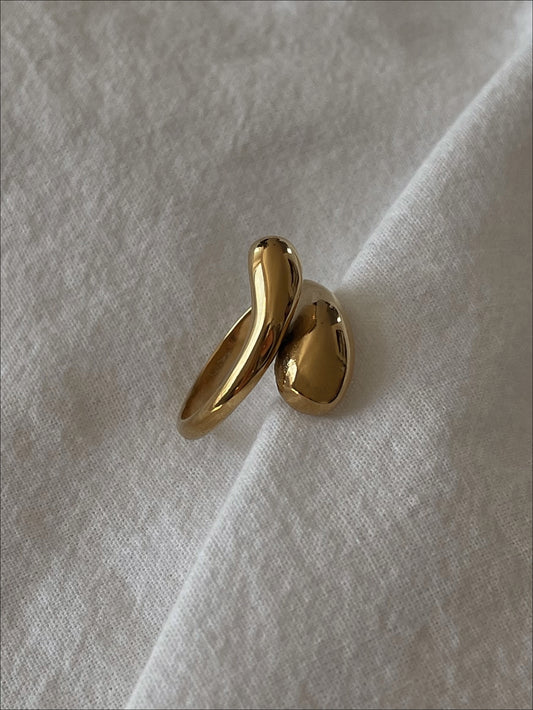 Madelyn Ring